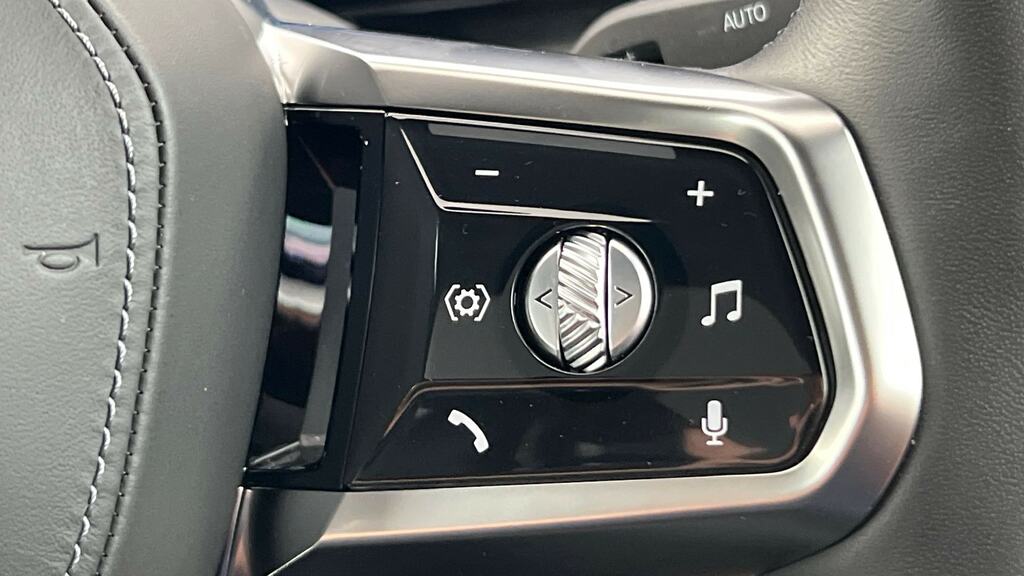 BMW i7 50 105.7Kwh M Sport Edrive Grey #19