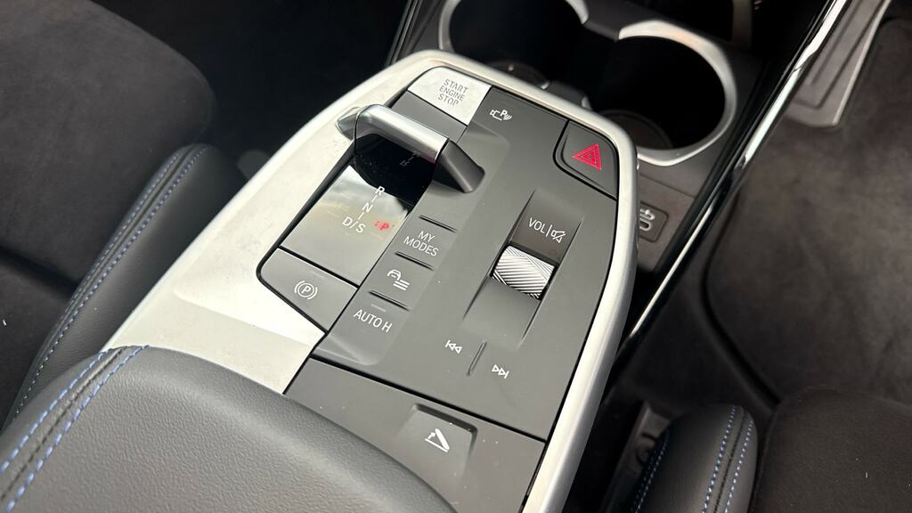 BMW X1 Xdrive 25E M Sport Step Black #10