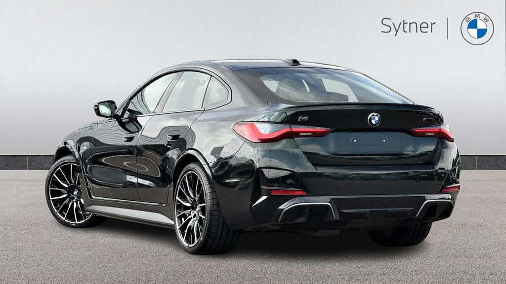 BMW i4 400Kw M50 83.9Kwh Green #2