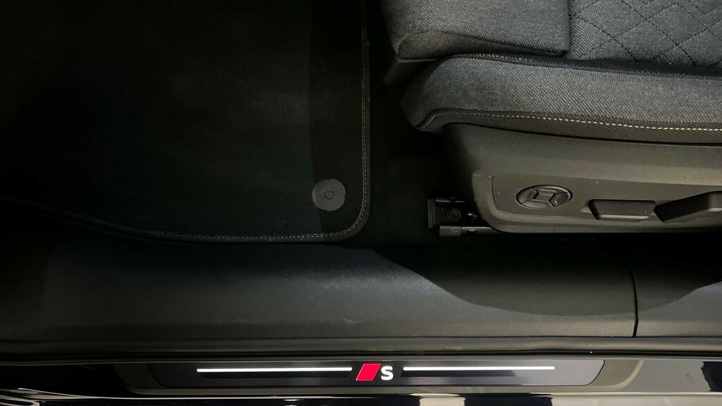 Audi A6 Saloon 2.0 Tdi Quattro 204 Launch Ed Plus S Tronic Grey #31