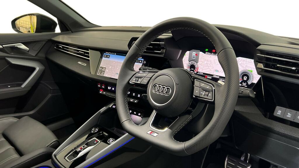 Audi A3 1.5 Tfsi 150 Black Edition S Tronic FM26YXE Blue #6