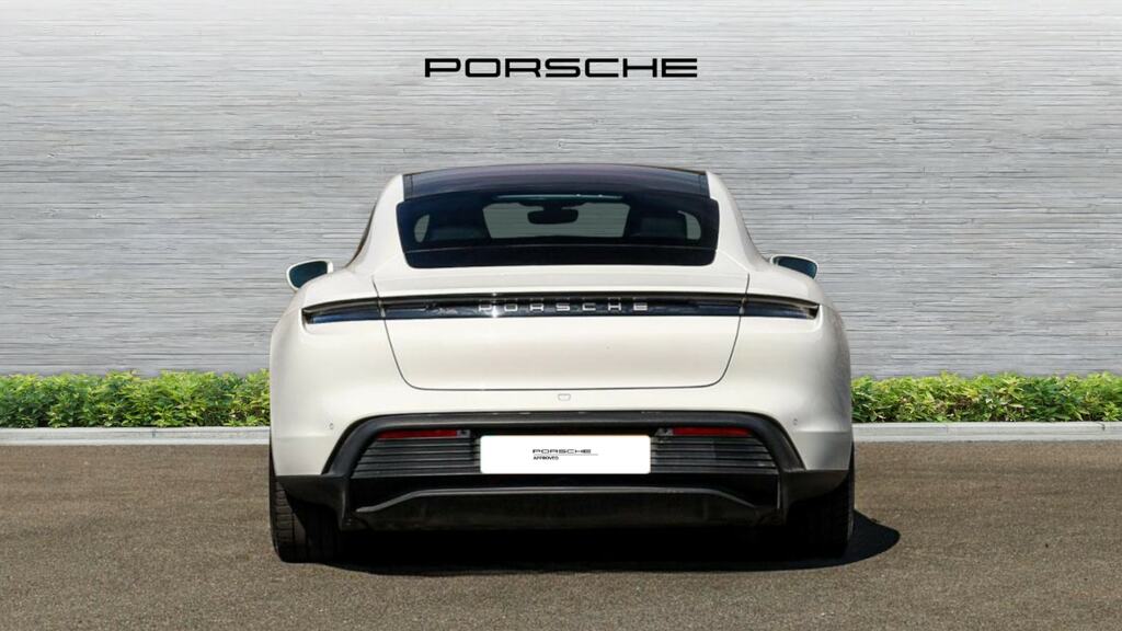 Porsche Taycan 350Kw 93Kwh Rwd White #5