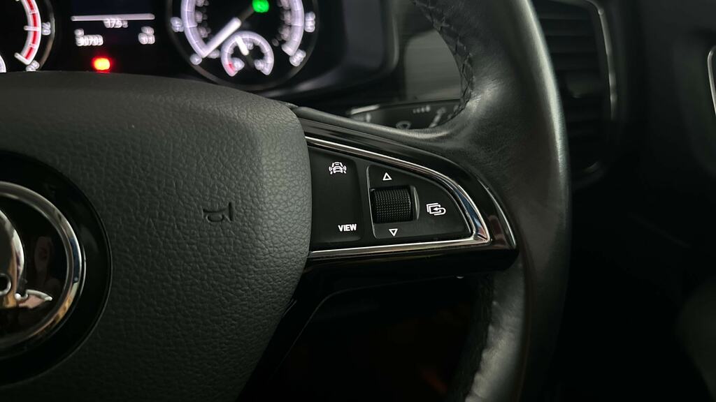 Skoda Kodiaq Se Technology Silver #18