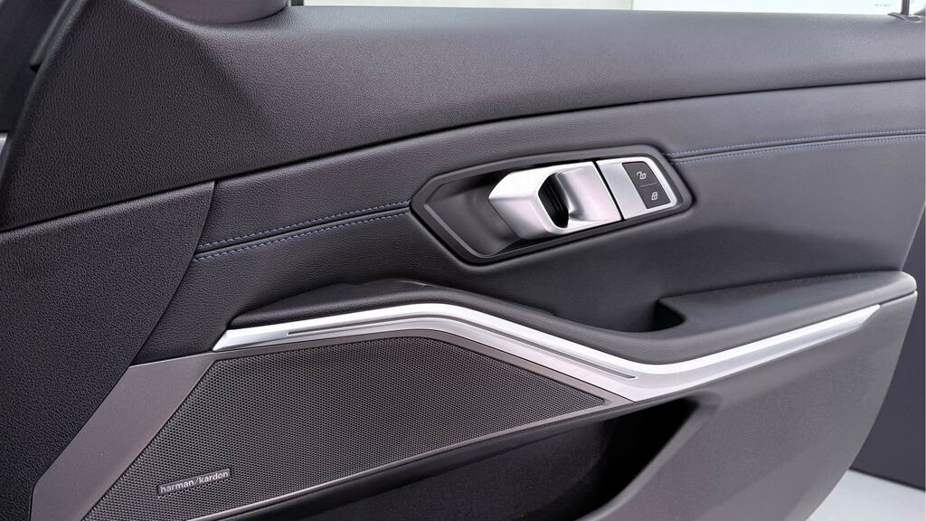BMW 3 Series 320I M Sport Step Blue #20