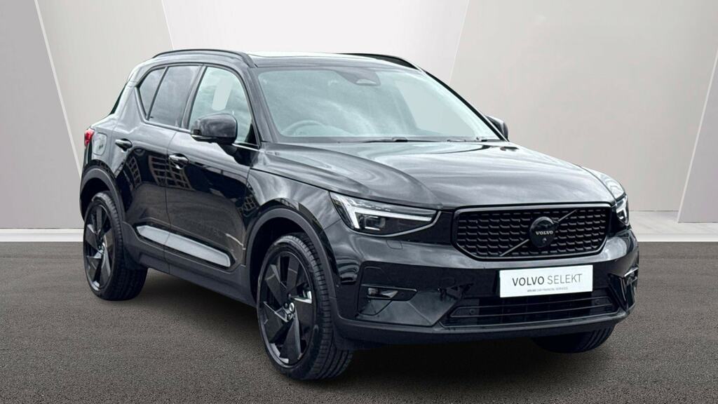 Volvo XC40 2.0 B3p Ultra Black Edition Black