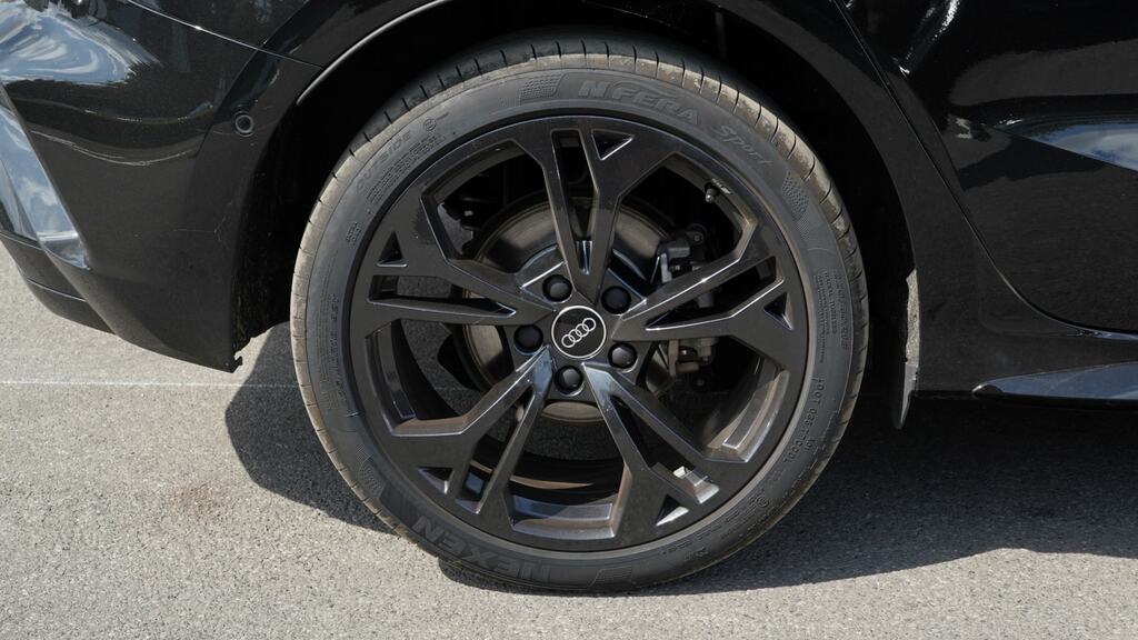 Audi A3 1.5 Tfsi E 204 Black Ed S Tronic Tech Pack YH26XRW Black #5