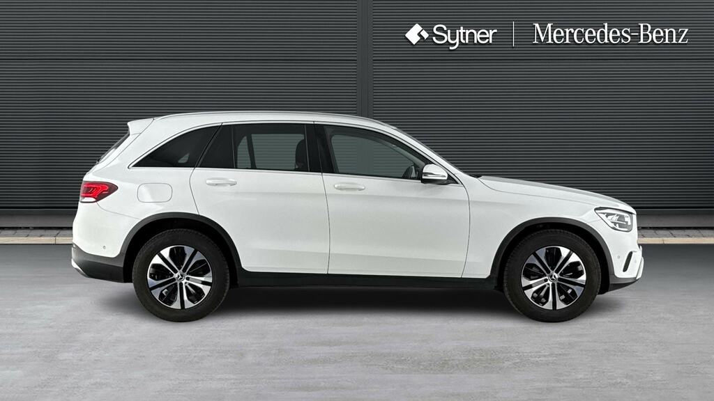 Mercedes-Benz GLC Class Glc 300 4Matic Sport 9G-tronic White #4
