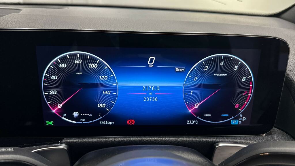 Mercedes-Benz GLB Class Glb 200 Amg Line Executive 7G-tronic Blue #13