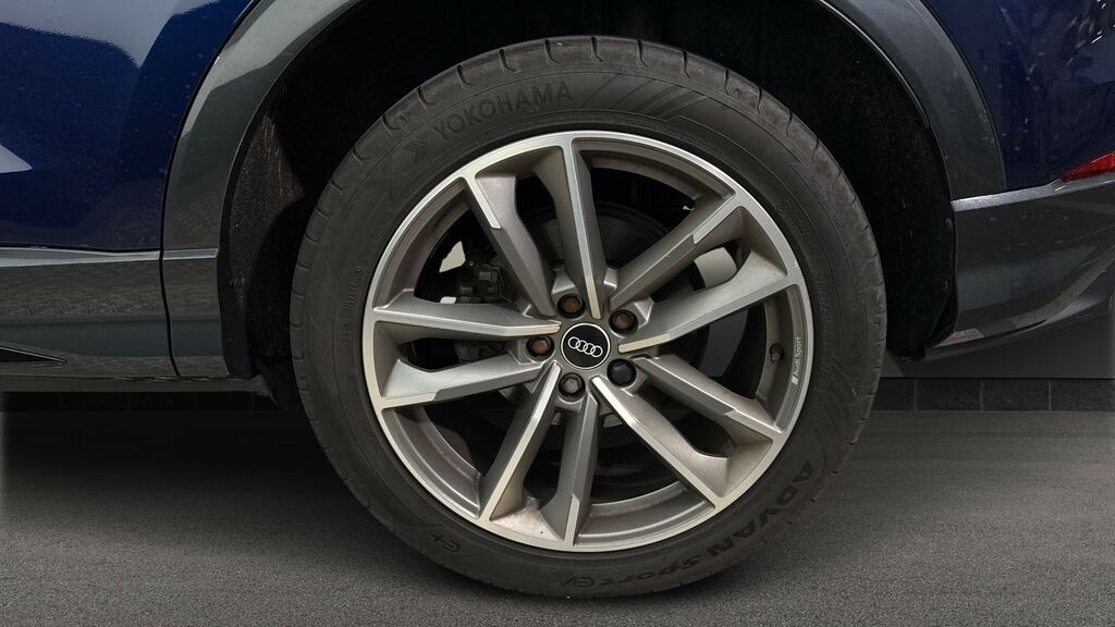 Audi Q3 S Line 35 Tfsi 150 Ps 6-Speed Grey #5