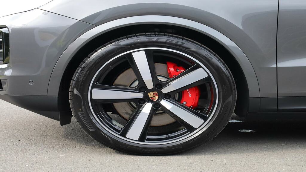 Porsche Cayenne S Tiptronic S Grey #3