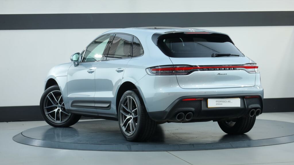 Porsche Macan 5dr Pdk Silver #2