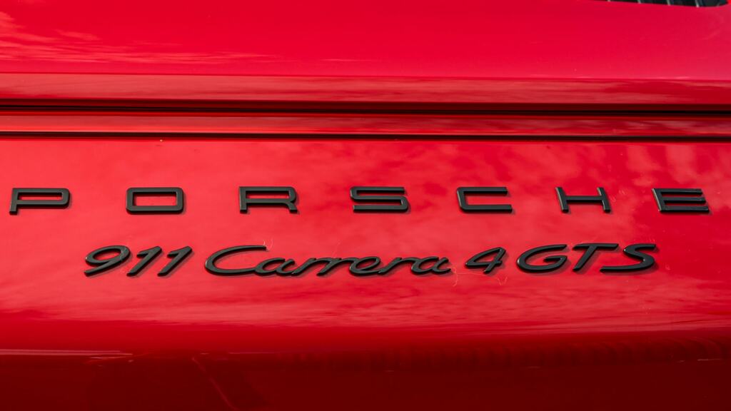 Porsche 911 Carrera Gts 15 Yellow #31