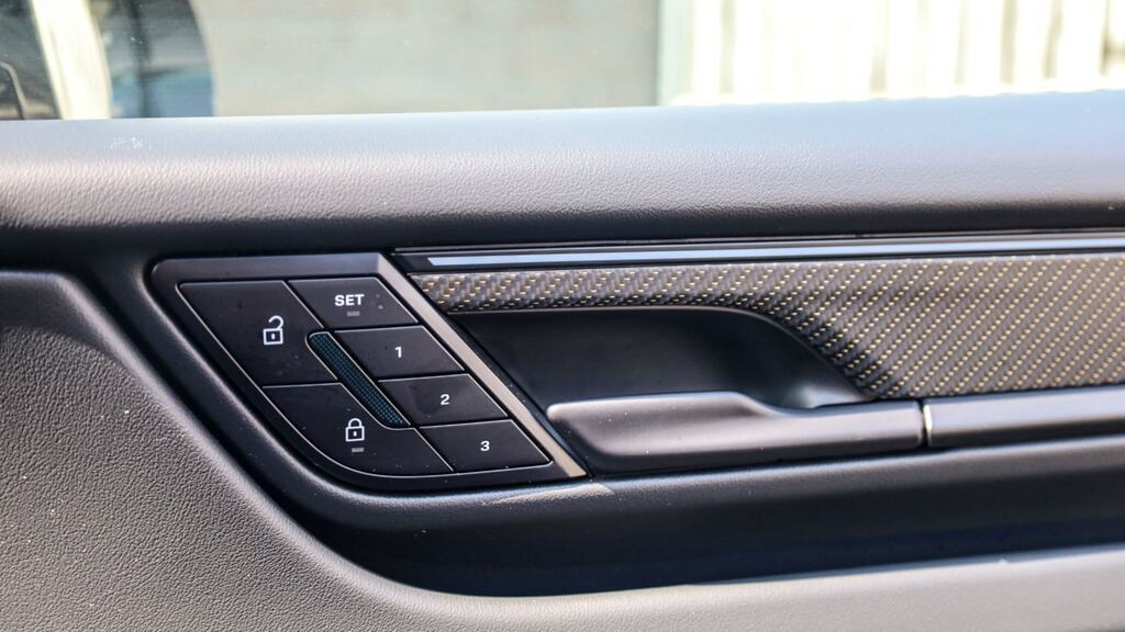 Porsche Macan 300Kw 4 100Kwh Black #23