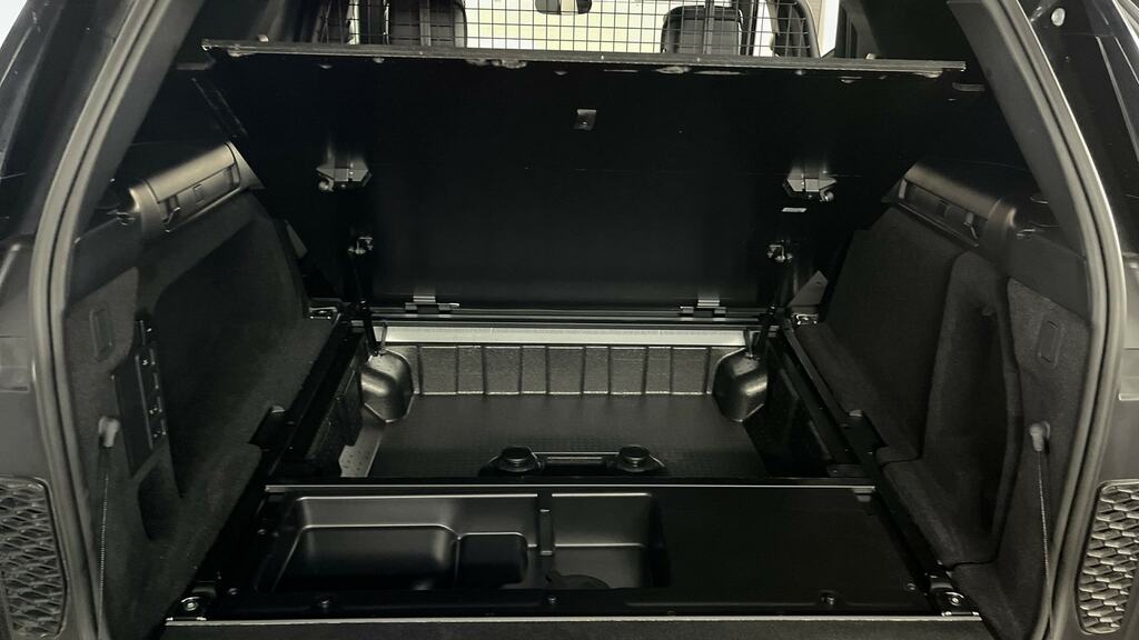 Land Rover Discovery D350 Dynamic Hse Carpathian Grey Grey #10