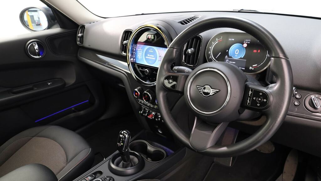 Mini Countryman 1.5 Cooper Classic Premium Plus HT23BLX Black #6