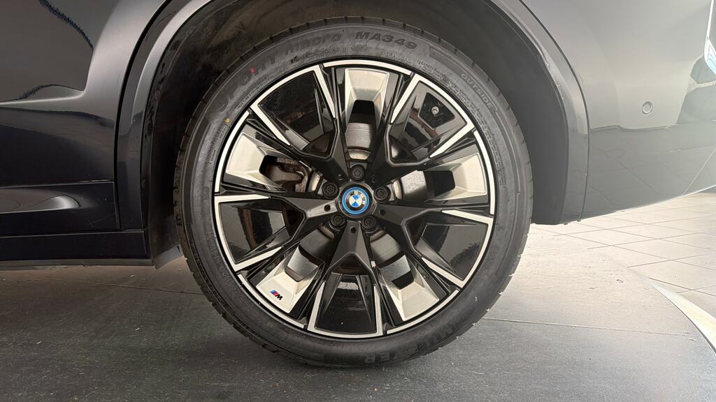 BMW iX3 210Kw Premier Edition Pro 80Kwh Grey #25