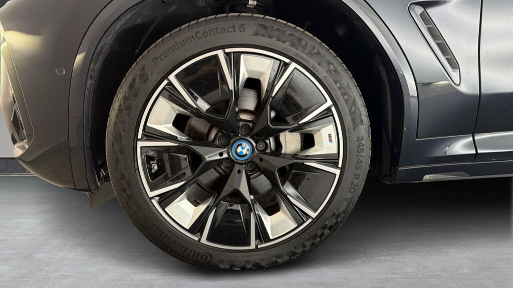 BMW iX3 210Kw Premier Edition Pro 80Kwh Grey #26