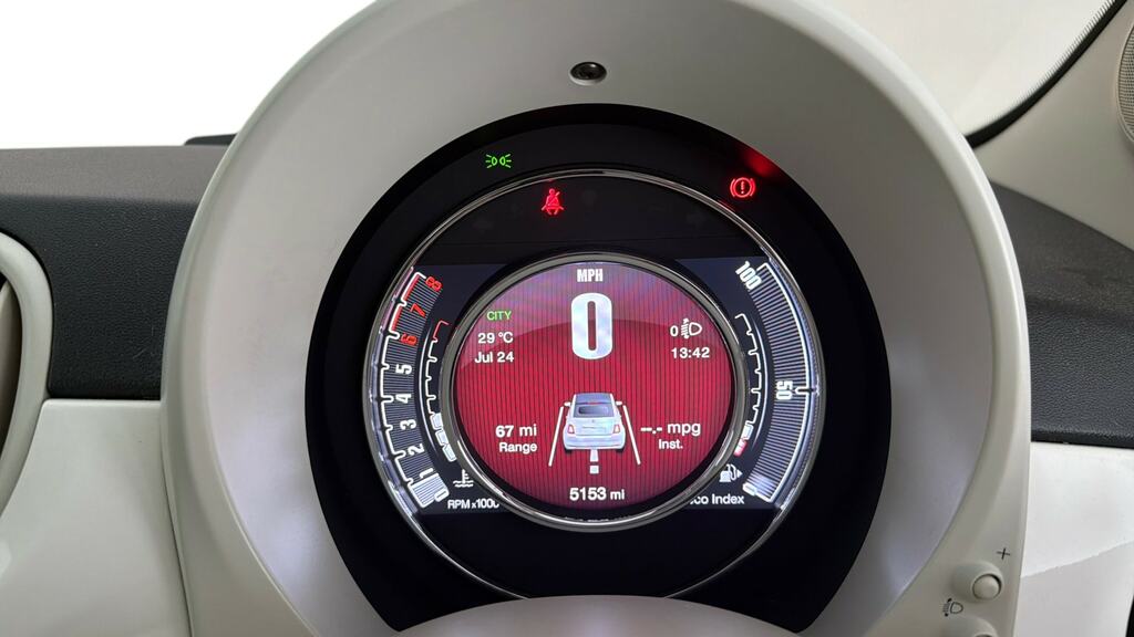 Fiat 500C Dolcevita Dualogic White #17