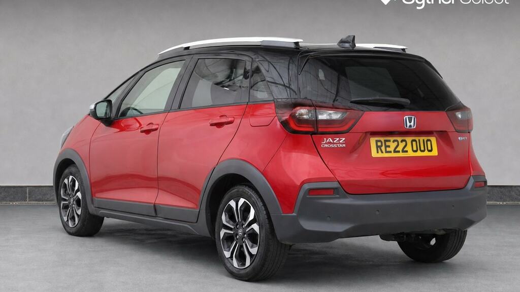 Honda Jazz 1.5 I-mmd Hybrid Crosstar Ex Ecvt Red #3