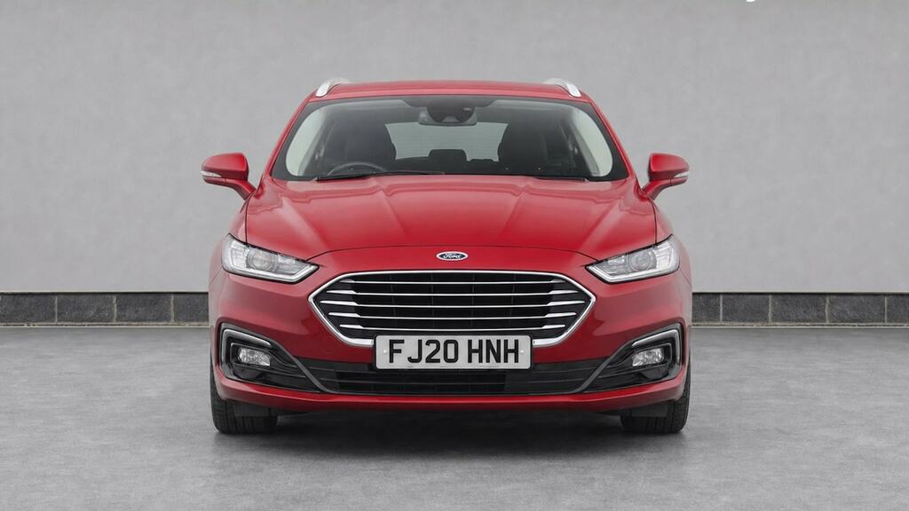 Ford Mondeo 2.0 Hybrid Titanium Edition Red #5