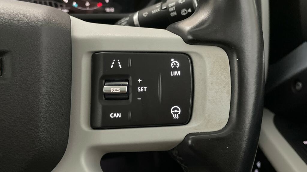 Land Rover Defender 110 D250 110 X-dynamic Se Grey #17