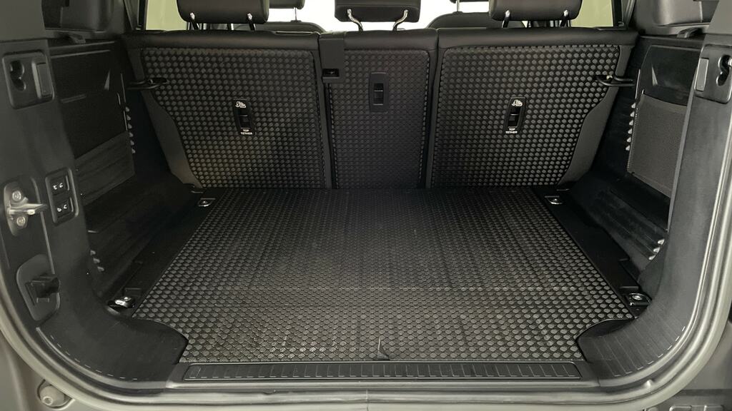 Land Rover Defender 110 D250 110 X-dynamic Se Grey #21