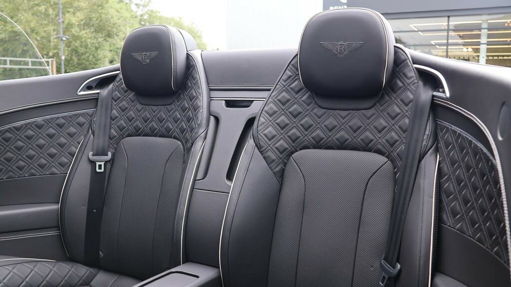 Bentley Continental Gt Bentley Continental 4.0 V8 Gt Mulliner 4Wd Eu  #36