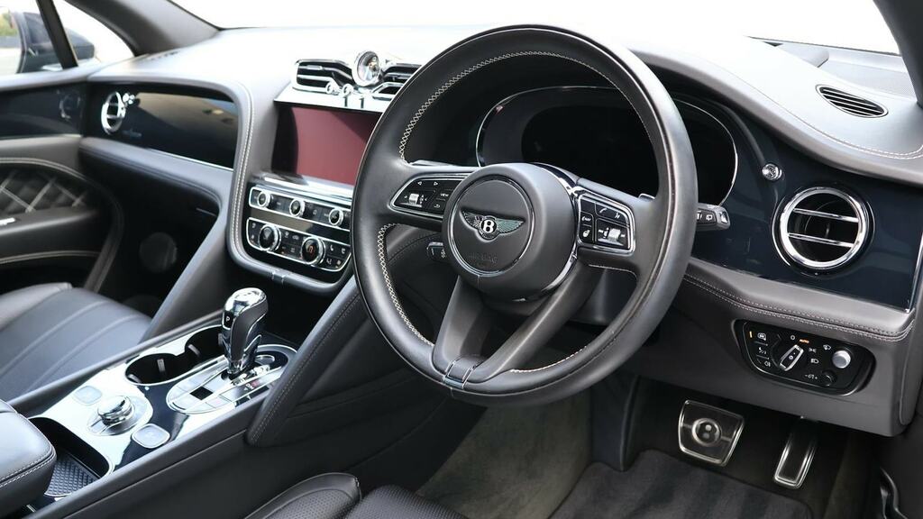 Bentley Bentayga 4.0 V8 First Edition Estate Red #9