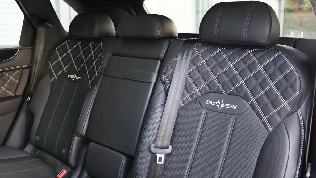 Bentley Bentayga 4.0 V8 First Edition Estate Red #37