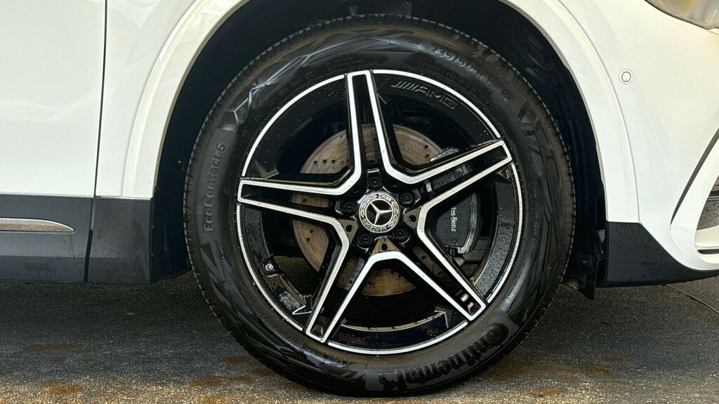 Mercedes-Benz GLA Class Gla 200 Amg Line Executive White #5