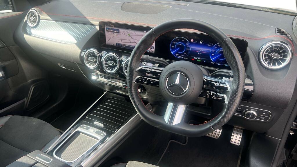 Mercedes-Benz EQA Eqa 250 140Kw Urban Edition 70.5Kwh Black #3