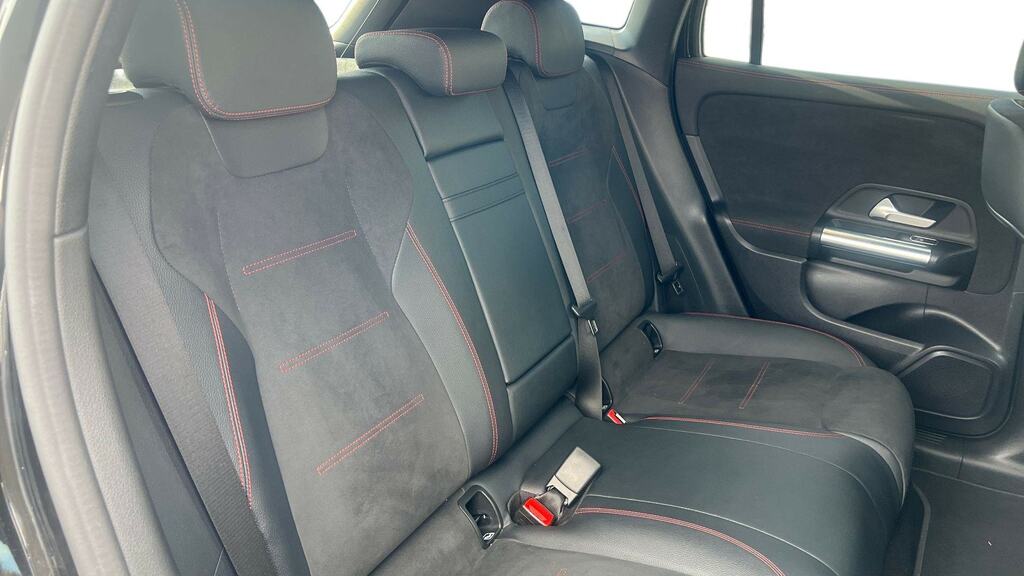 Mercedes-Benz EQA Eqa 250 70.5Kwh Urban Edition Black #12