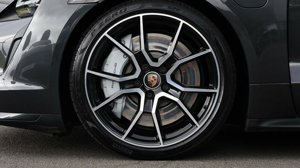 Porsche Taycan 500Kw Turbo 93Kwh Grey #4