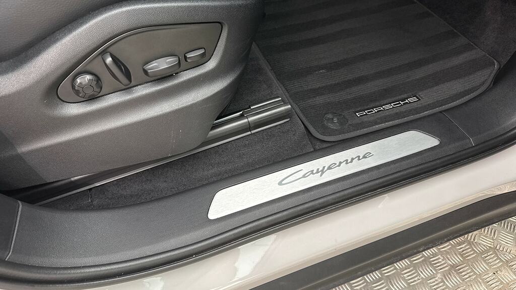 Porsche Cayenne V6 E-hybrid 25.9Kwh S Tiptronics Euro 6 Black #24