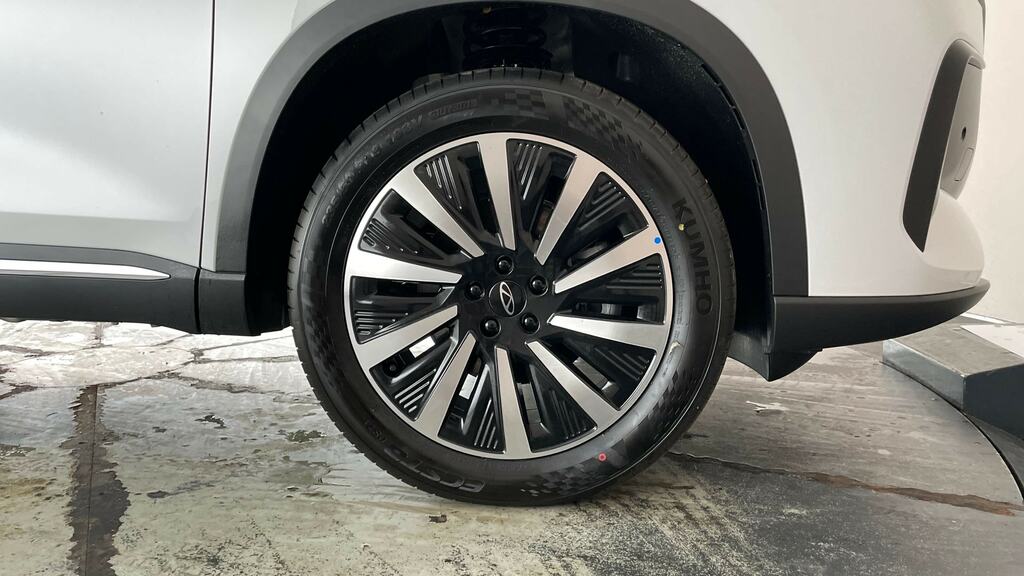 Chery Tiggo 8 1.5T Phev Aspire Dht White #6