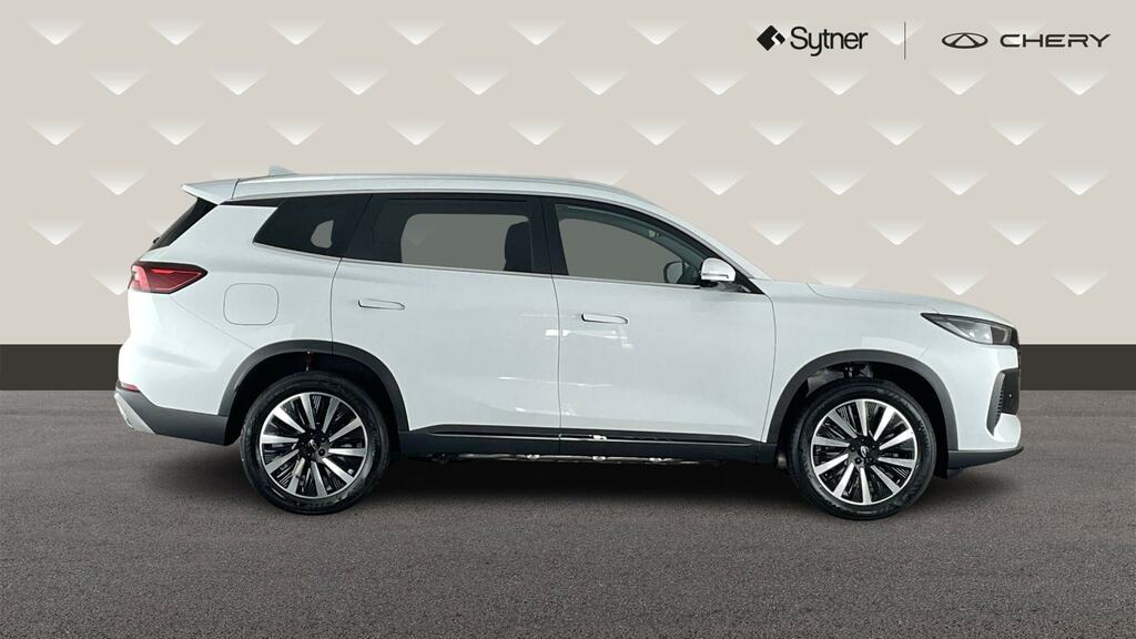 Chery Tiggo 8 1.5T Phev Aspire Dht White #3