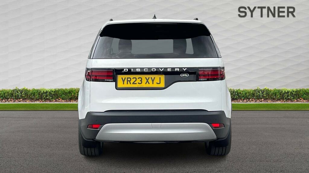 Land Rover Discovery 3.0 D300 Se Commercial White #6