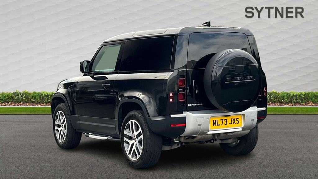 Land Rover Defender 90 3.0 D250 Hard Top Hse 3 Seat Black #2