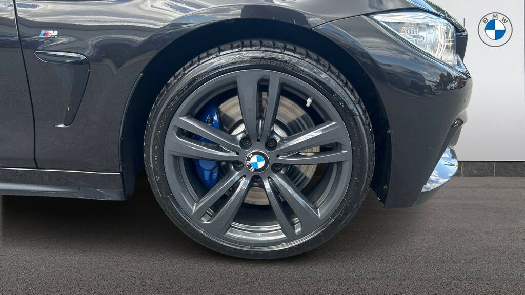 BMW 4 Series Gran Coupe 420I Luxury Gran Black #14