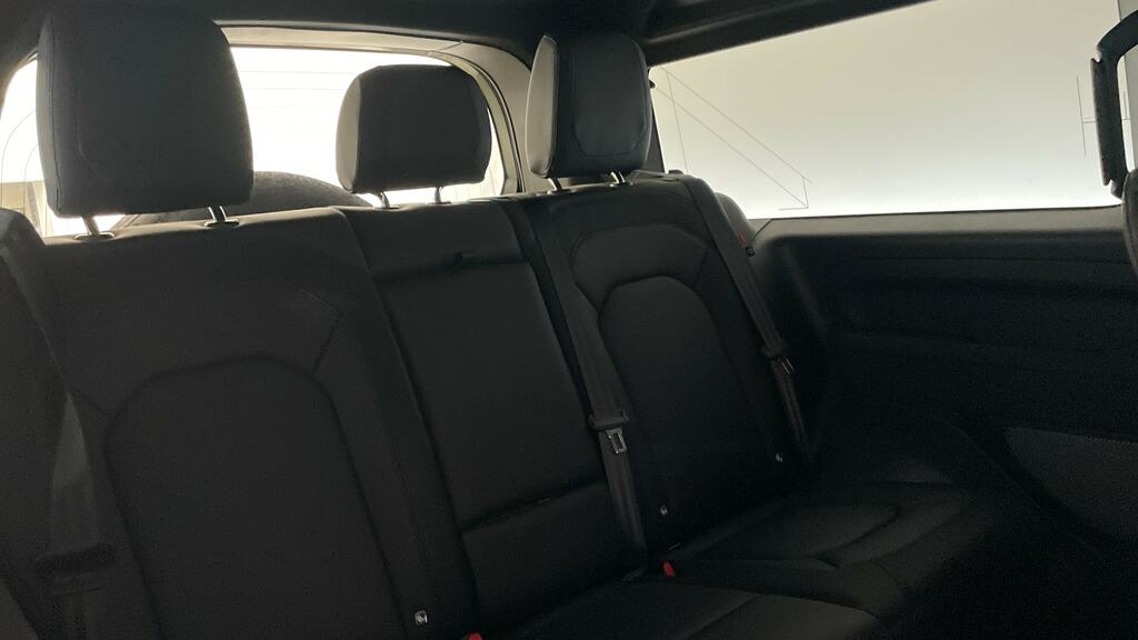 Land Rover Defender 90 3.0L Black #11