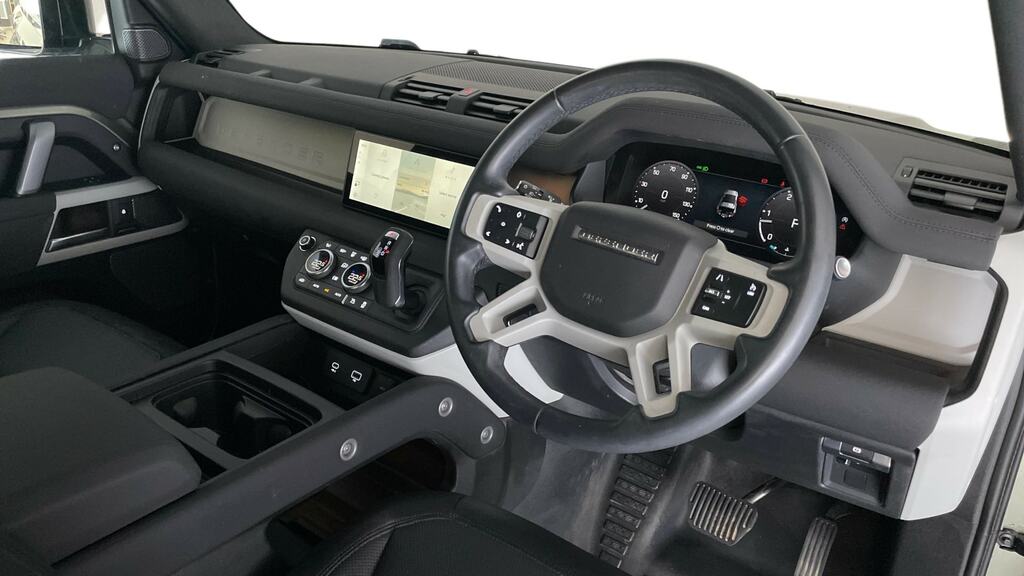 Land Rover Defender 90 3.0L Black #8