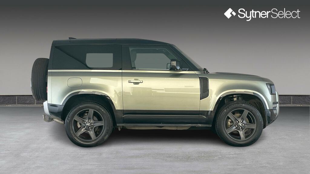 Land Rover Defender 90 3.0 D250 X-dynamic Se 90 Green #3