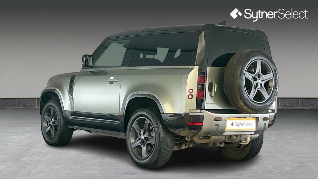 Land Rover Defender 90 3.0 D250 X-dynamic Se 90 Green #2