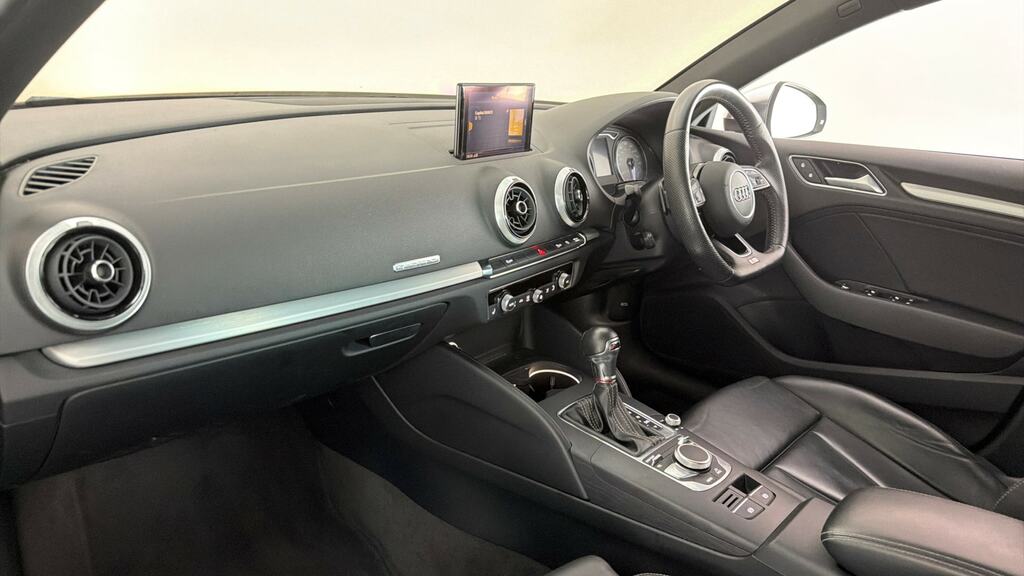 Audi A3 Audi A3 Sportback S Line 30 Tdi 116 Ps 6-Speed Black #11