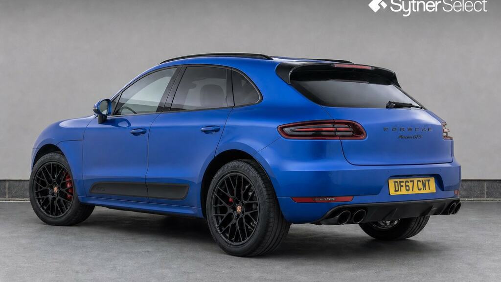 Porsche Macan Gts Pdk Blue #3