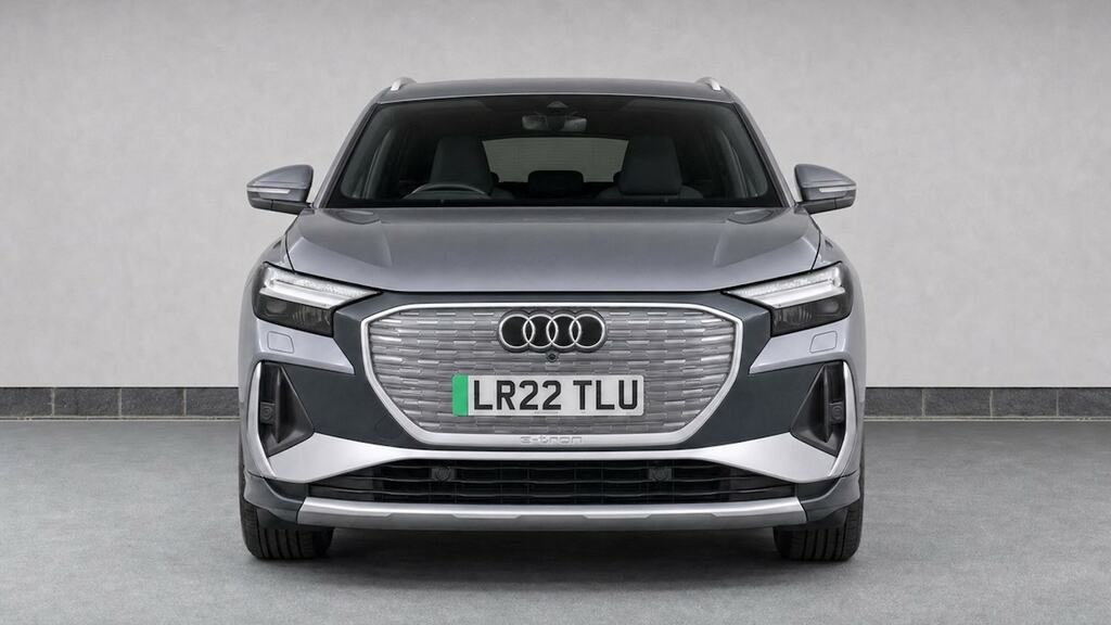 Audi Q4 E Tron 150Kw 40 82Kwh S Line Cstech Pack Grey #5