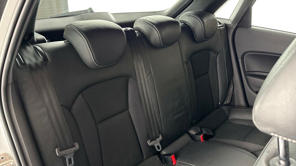 Audi A1 A1 Sportback Tfsi Sport Nav S-a White #12