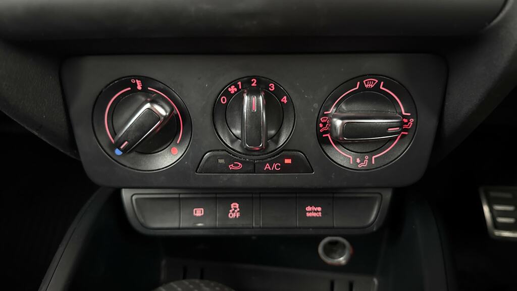 Audi A1 A1 Sportback Tfsi Sport Nav S-a White #15