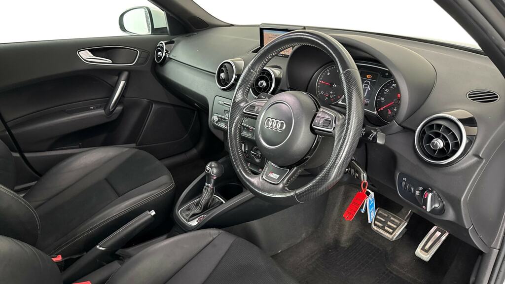 Audi A1 A1 Sportback Tfsi Sport Nav S-a White #9