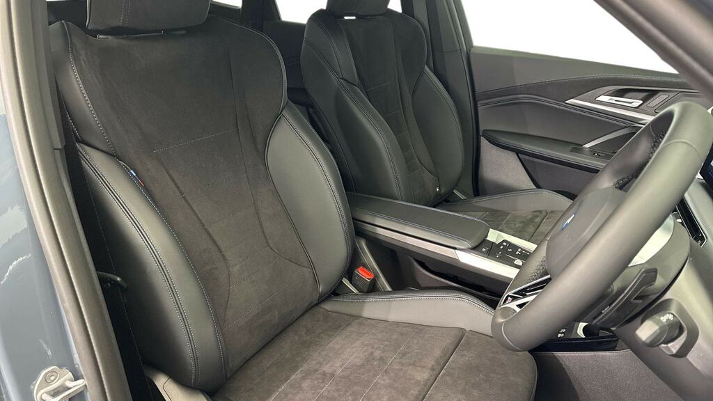 BMW X1 Xdrive 30E M Sport Step Black #11